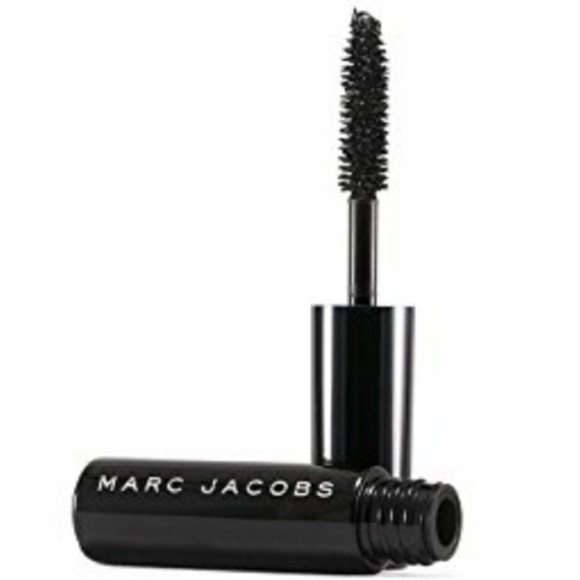 Marc Jacobs Velvet Noir Major Volume Mascara - Picture 8 of 13